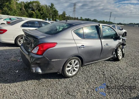 2016 Nissan Versa S z USA, uszkodzony, nr VIN 3N1CN7AP8GL889021